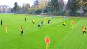 Fußball-Übung: Schnelles Umschaltspiel im 4 gegen 2 trainieren
