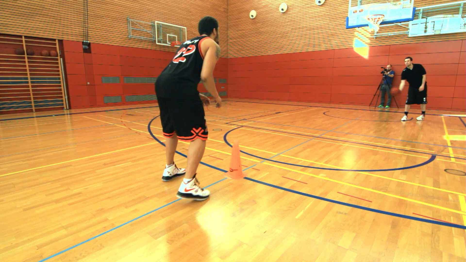BasketballWurftraining Der perfekte Wurf Übungen und Techniken