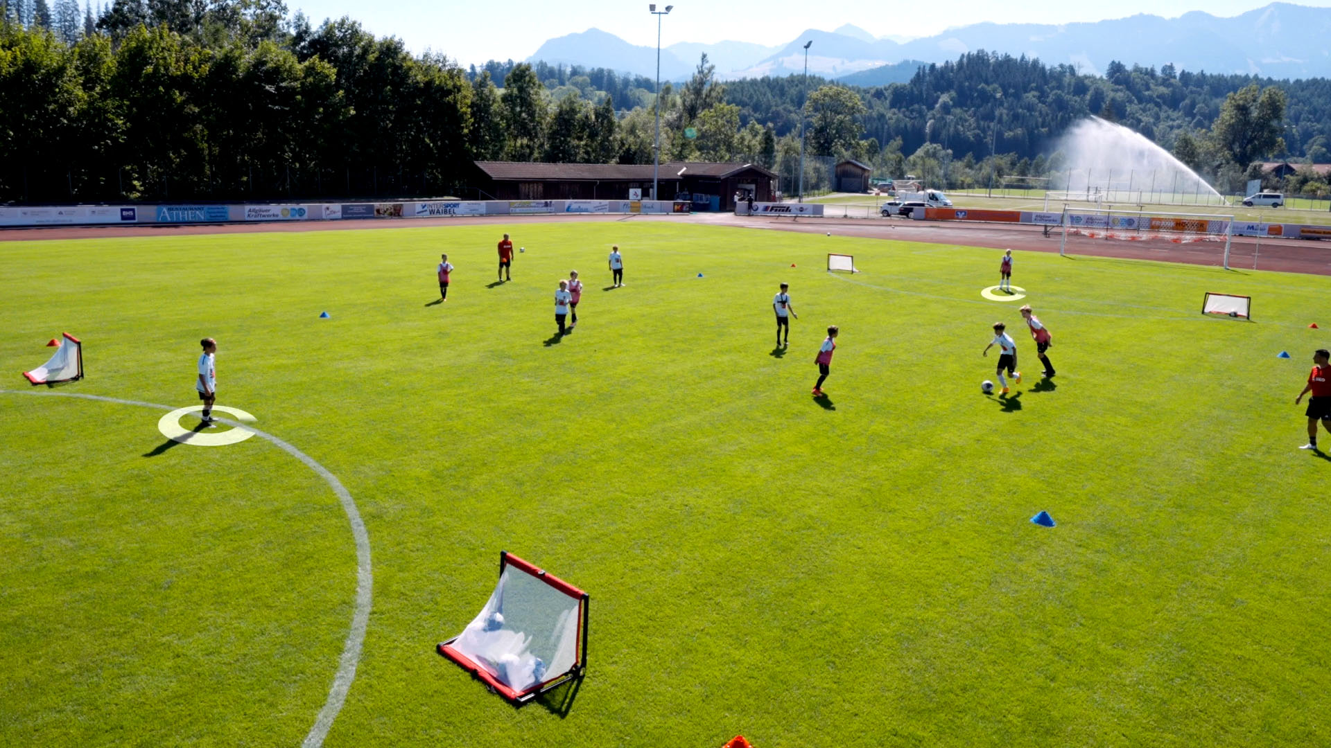 3 gegen 3 mit tiefen Wandspielern
