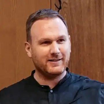 Dr. Sebastian Schwab